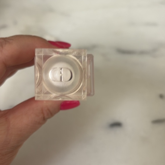 NEW Miss Dior Hair Oil | 1 oz | Light Peony Rose Musk Scent | Brand New (No Box) - Picture 3 of 5